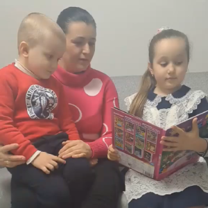 Campania Citim cu voce tare în familie!